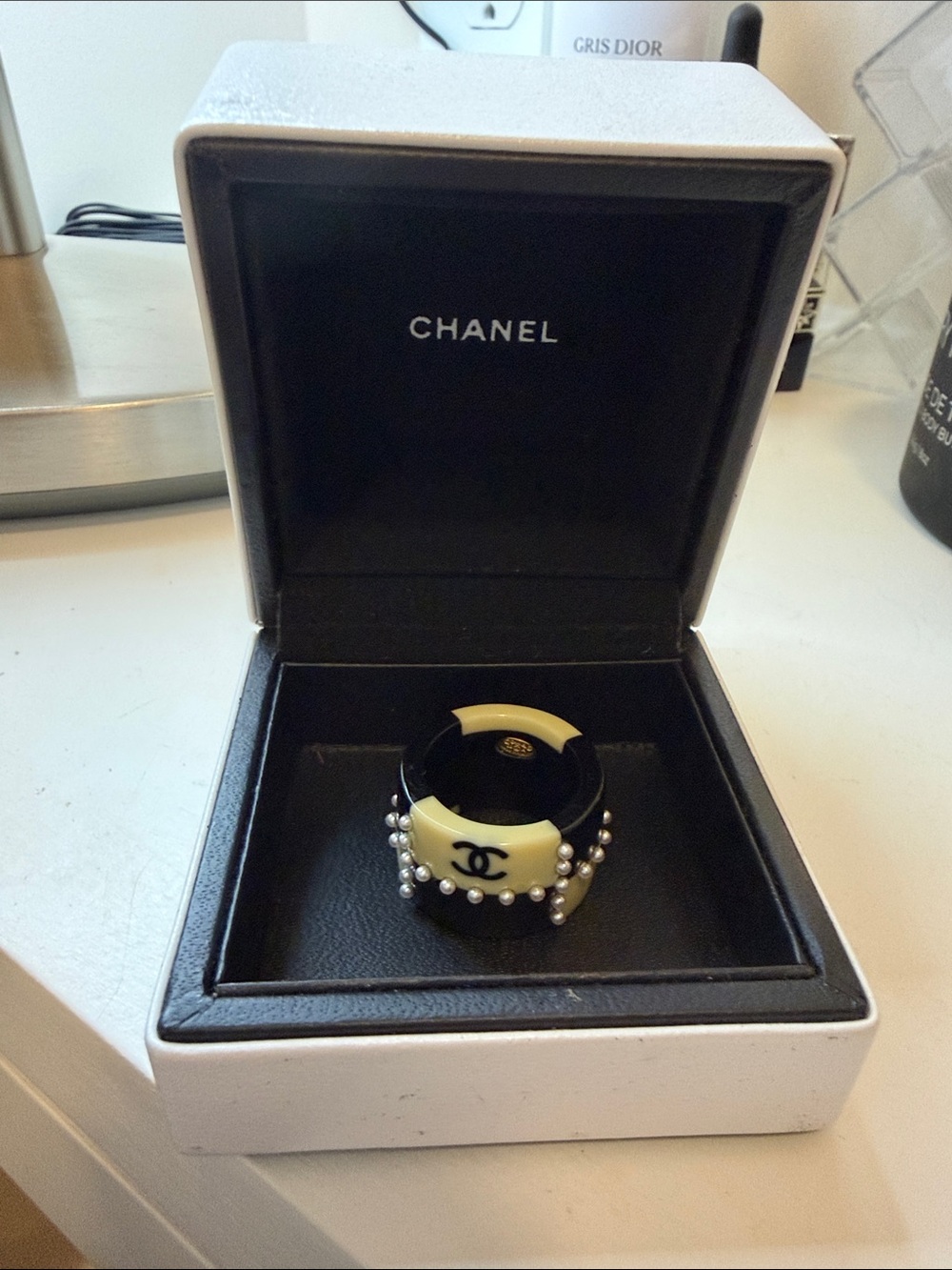 Chanel Vintage Resin Black & Cream Ring